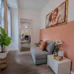 Apartahotel Centre Retreat 4*