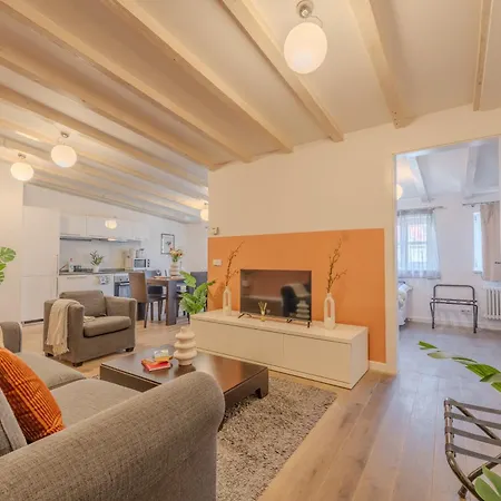 Aparthotel Centre Retreat